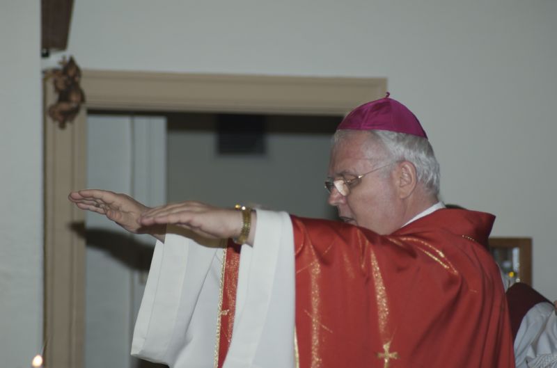 D03