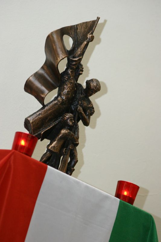Image00033